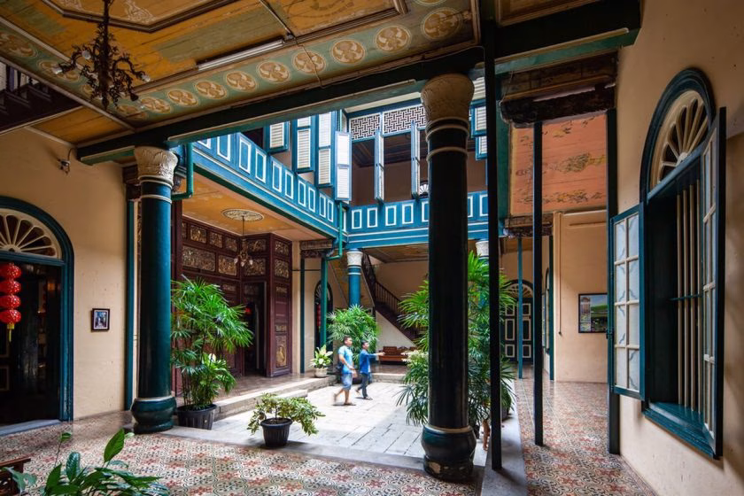 Tjong A Fie Mansion