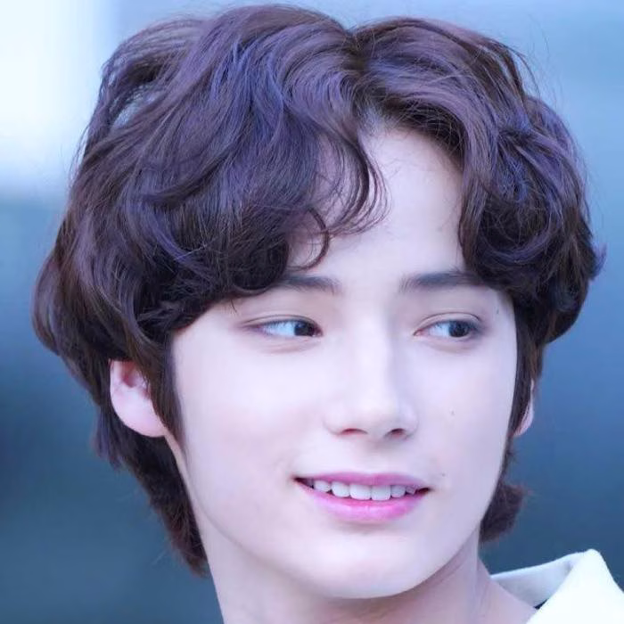 Rambut Panjang Bergelombang