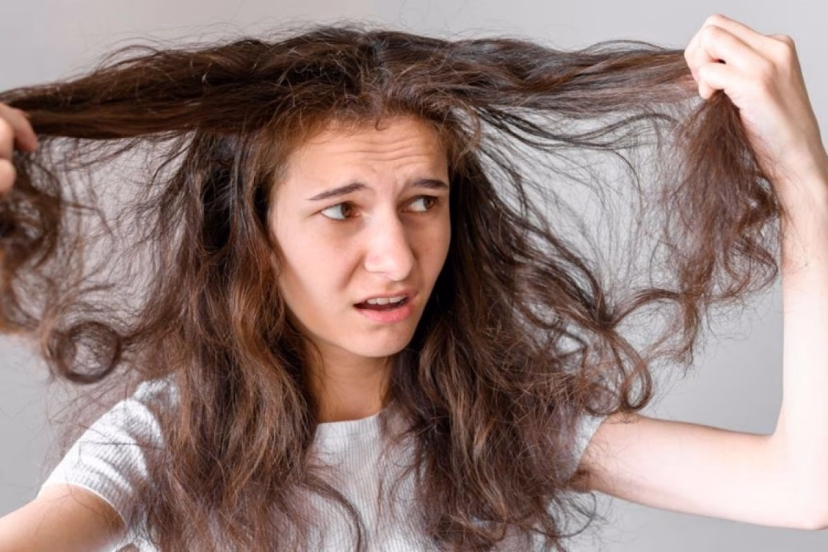 Rambut Rusak Akibat Smoothing? Ini Cara Mengatasinya