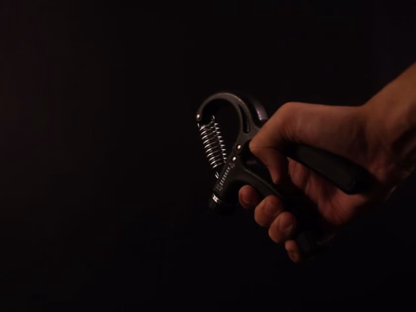 Hand Grip: Alat Kecil dengan Manfaat Besar