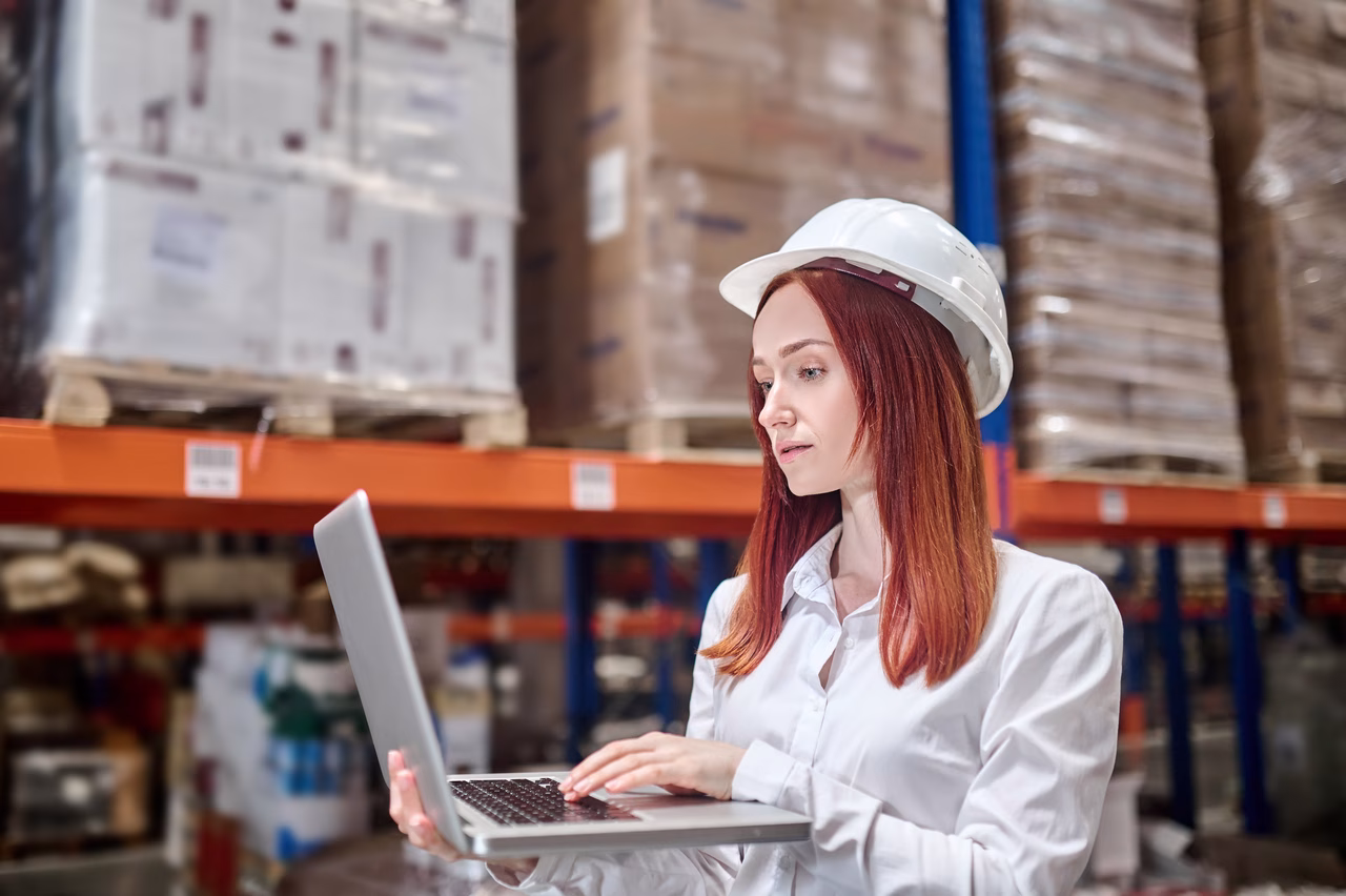 warehouse admin