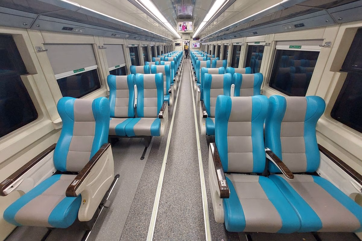 kursi kereta api ekonomi c
