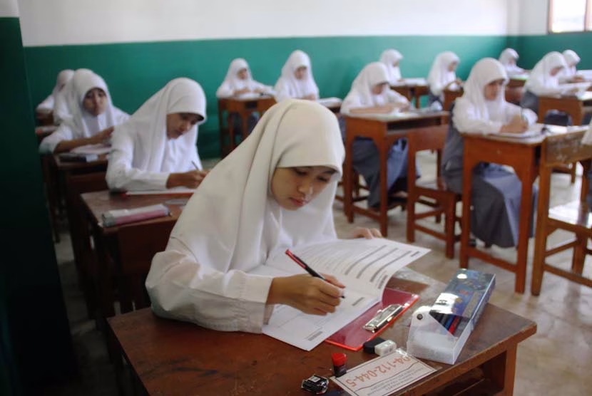 Contoh Soal yang Sering Ditemui dalam Penilaian