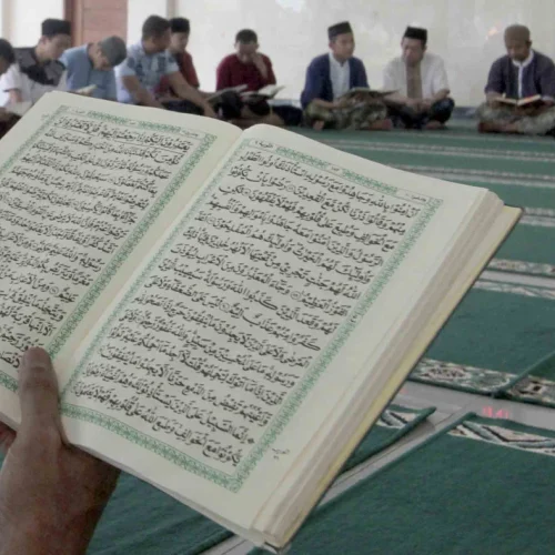 urutan surat pendek sholat tarawih