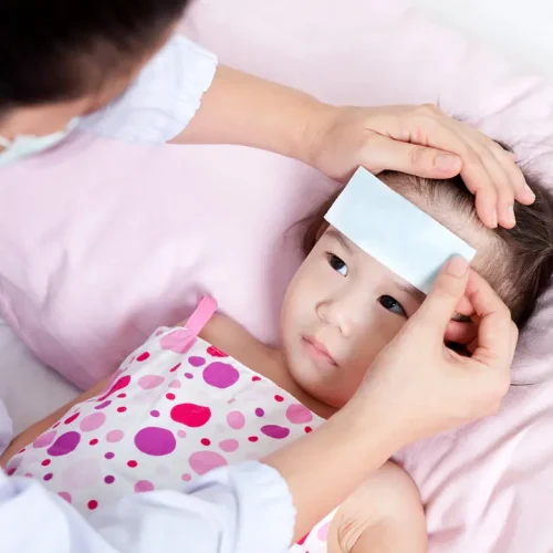 demam di malam hari pada anak gejala apa