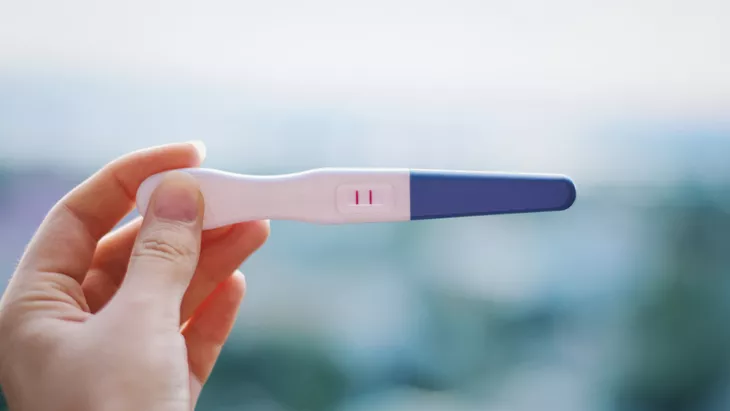 hasil testpack 1 garis tapi warna sangat merah