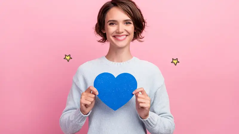 arti emoji love biru