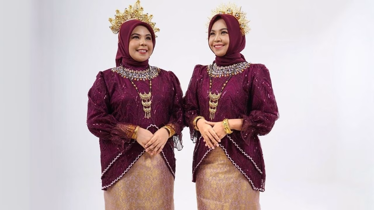 baju adat suku bugis