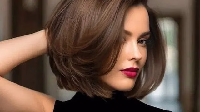 model rambut pendek wanita sesuai bentuk wajah