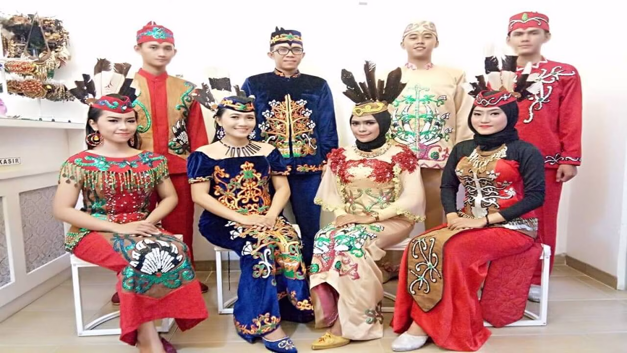 motif kalimantan