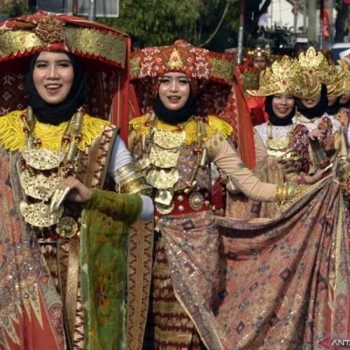 nama baju adat lampung