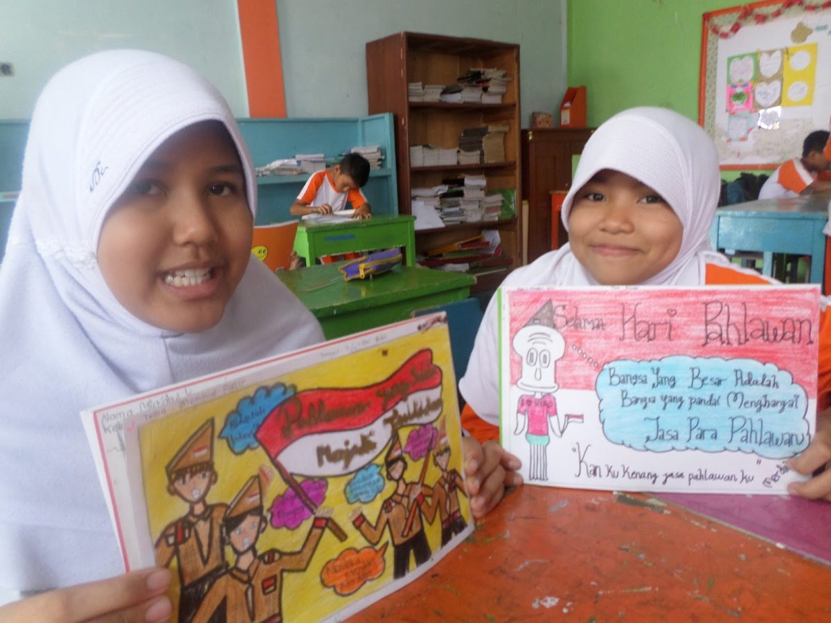 poster hari pahlawan anak sd