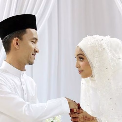 baju akad nikah sederhana