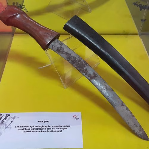 senjata tradisional kepulauan riau