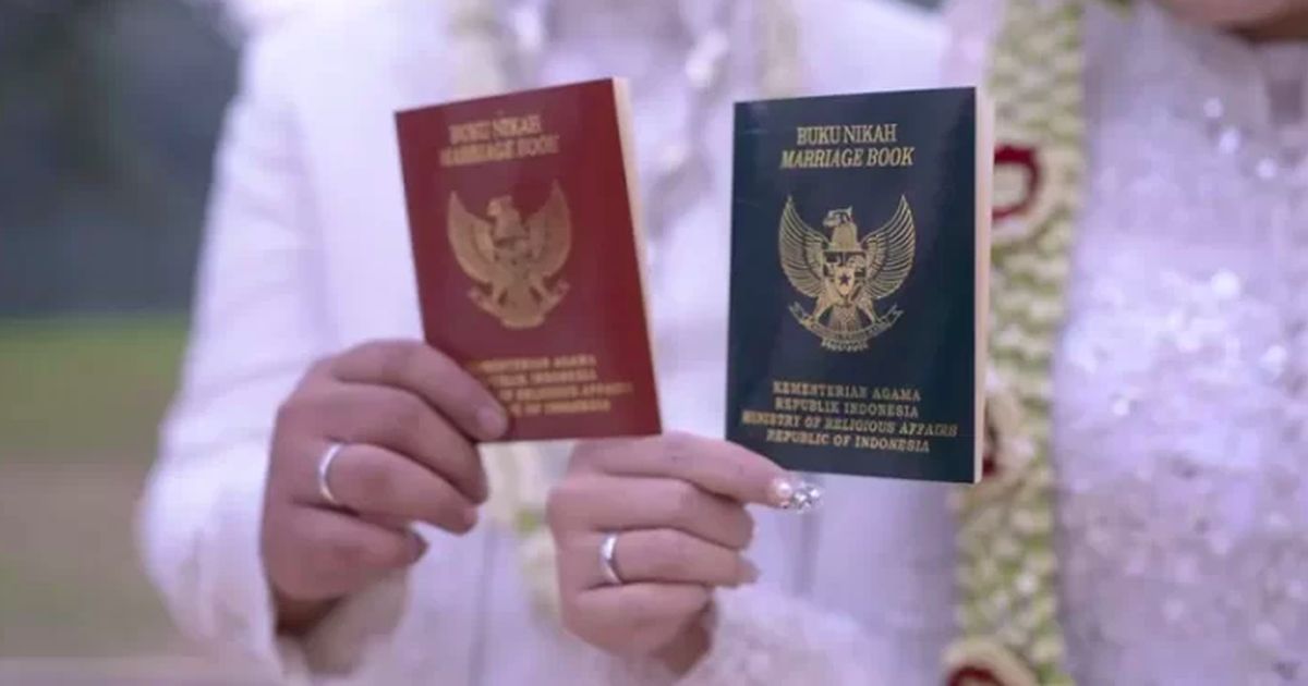 warna buku nikah istri