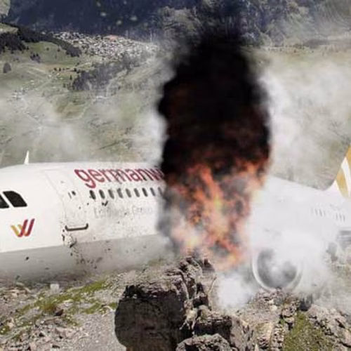 arti mimpi melihat pesawat jatuh