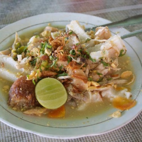 10 makanan tradisional dan daerah asalnya