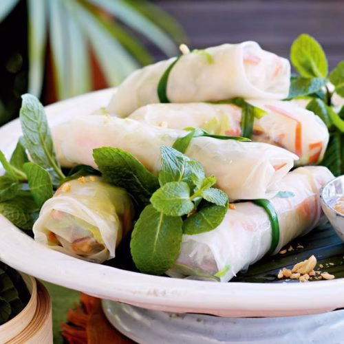 makanan khas vietnam