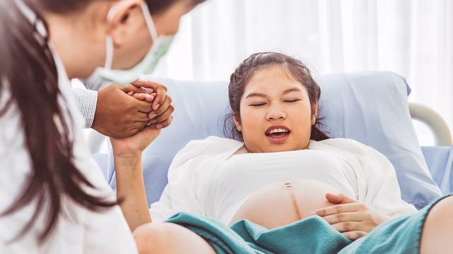 mimpi teman melahirkan