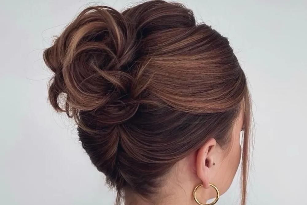 model rambut untuk pesta kebaya