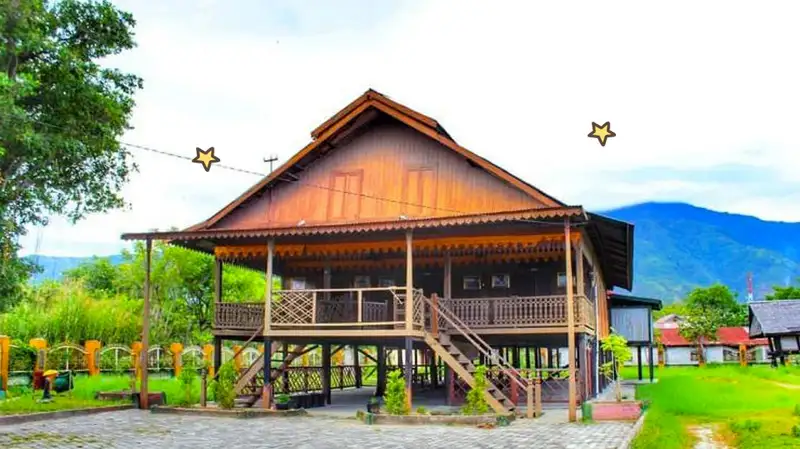 nama rumah adat sulawesi tengah