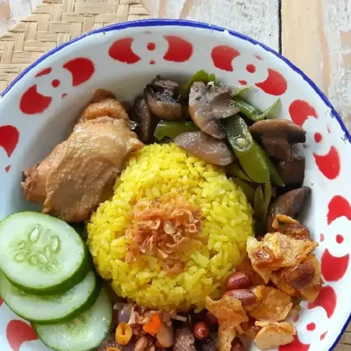 resep nasi kuning kukus