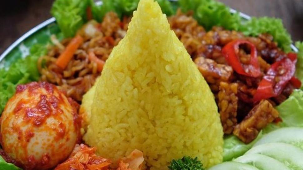 resep nasi kuning kukus