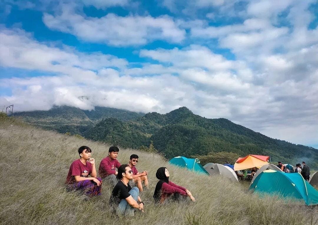 tempat camping di kuningan