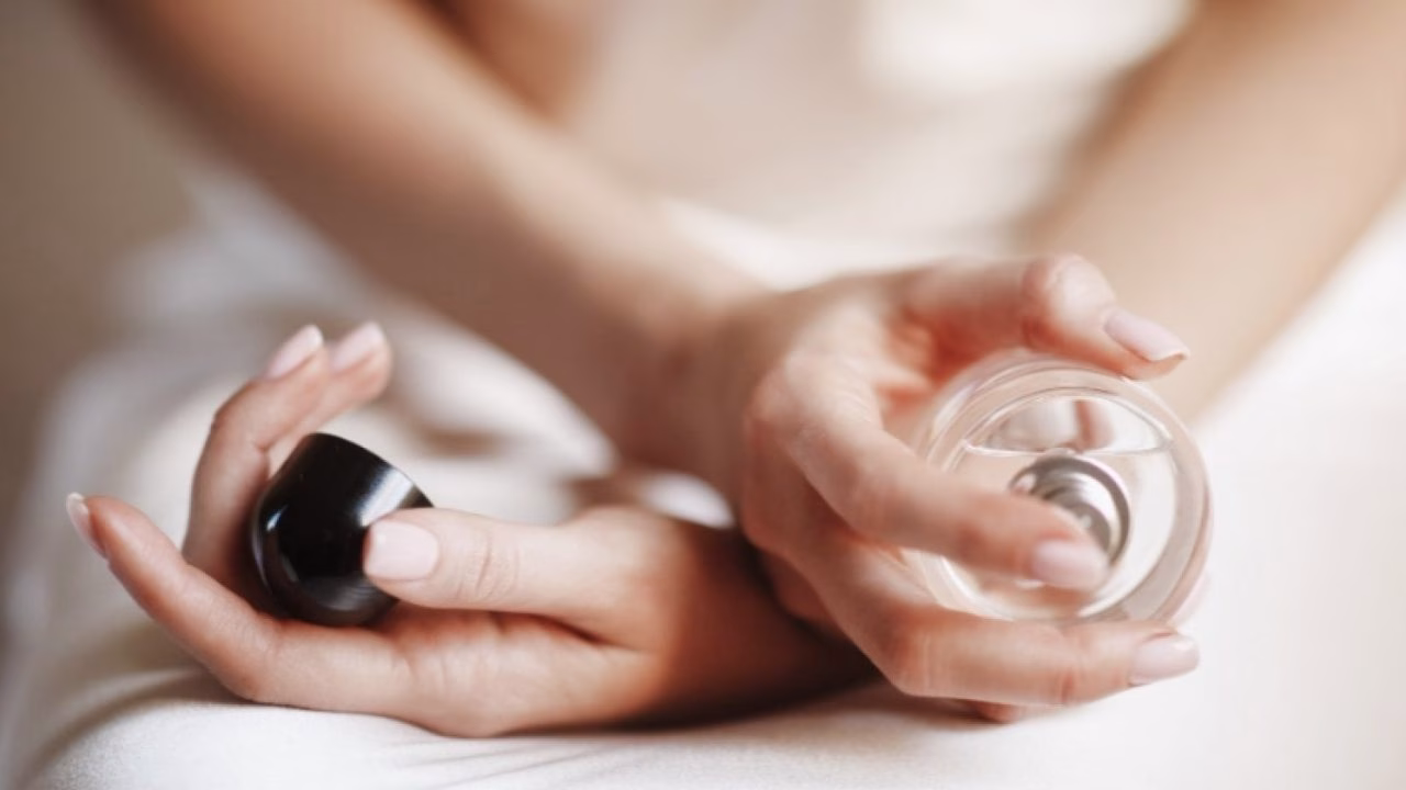 parfum evangeline yang tahan lama