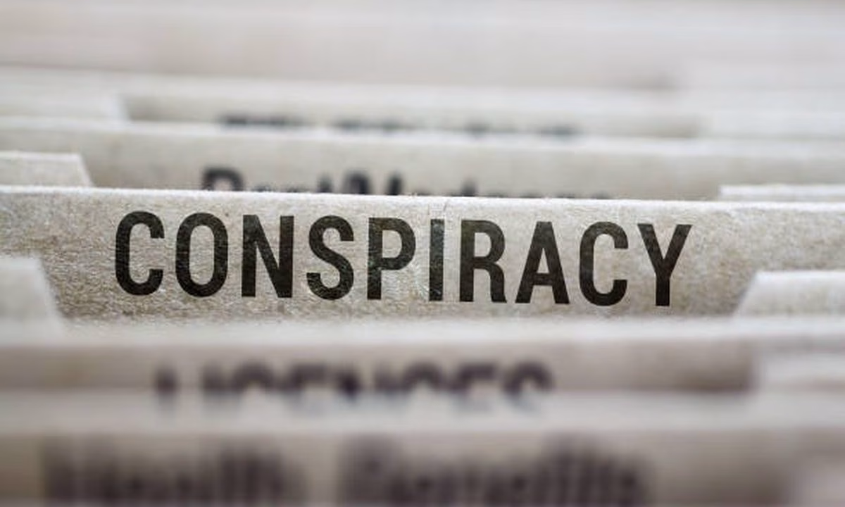 teori konspirasi terkenal