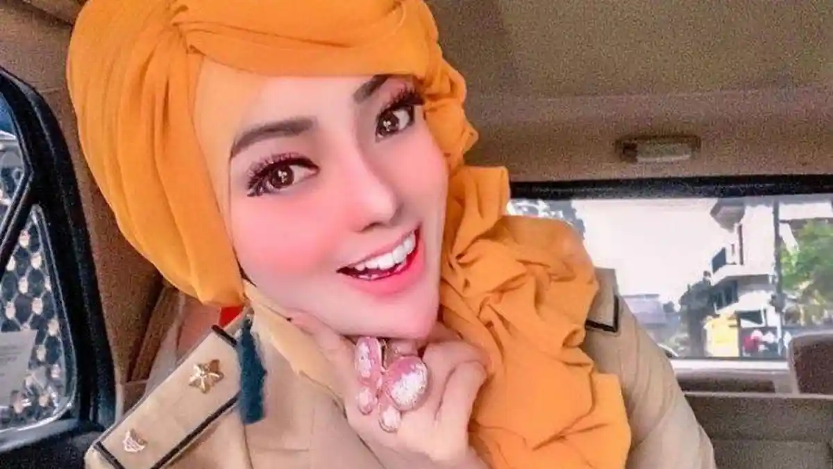wajah asli yuni jasmine
