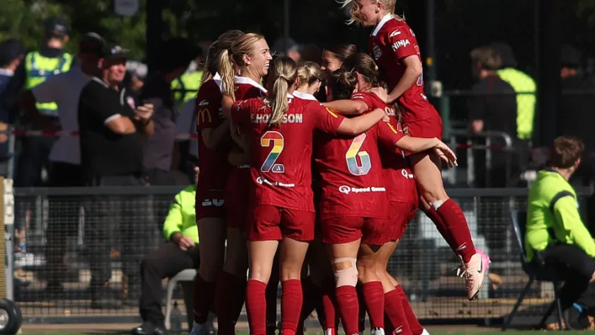 adelaide utd vs melbourne victory
