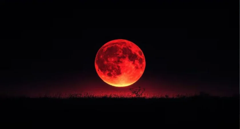 blood moon