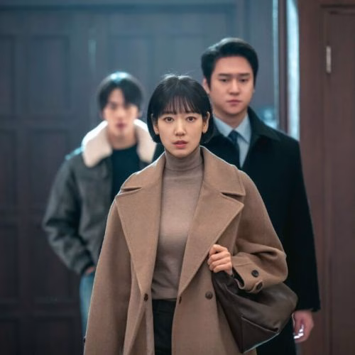 undercover miss hong