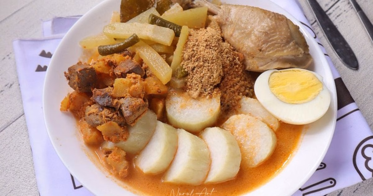 lontong cap go meh